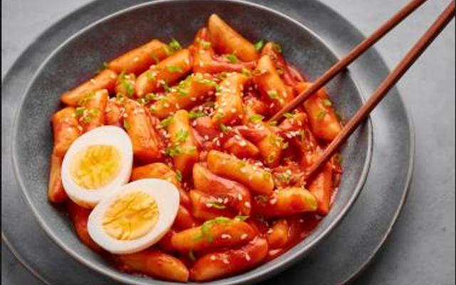 Ăn Vặt Phố - Triều Khúc