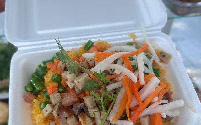 Cơm Dương Châu - Trần Huỳnh