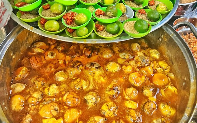 Bún Riêu Cua & Trà Trái Cây Tươi - Nhà Bà Nii