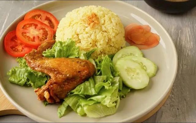 Cơm Chiên Giòn - 206 Pasteur