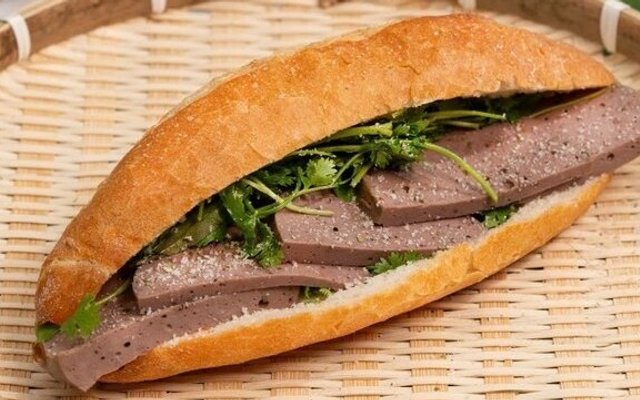 Bánh Mì Hồng Vân