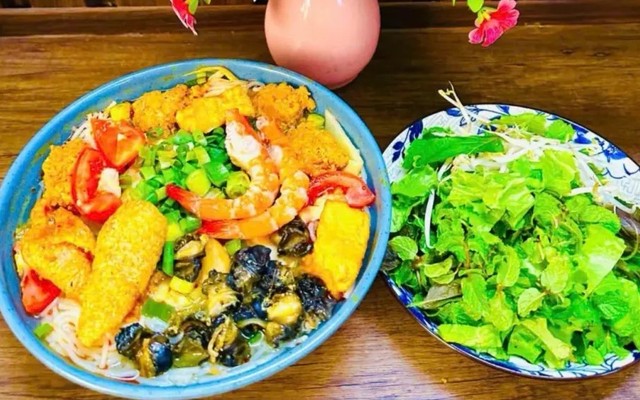 Bún Ốc Riêu Tôm - Trần Cao Vân