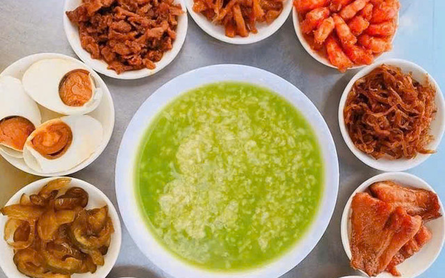 Cháo Trắng Lá Dứa Cô Bội - Hồ Bá Kiện