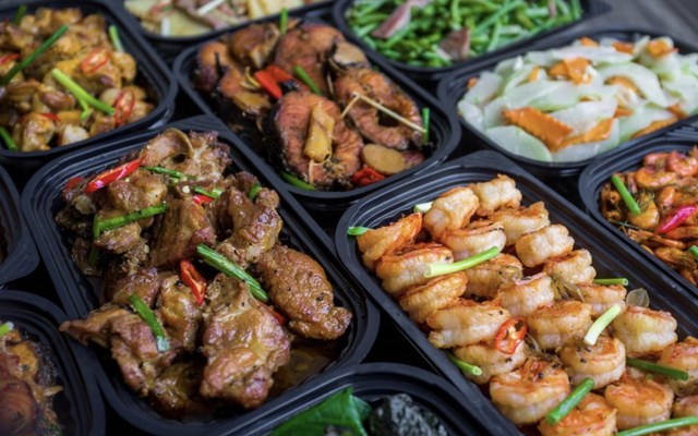 Quán Cơm Sông Trà - Phạm Văn Chiêu