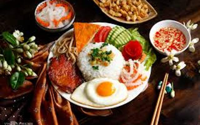 Cơm Tấm Bơ - Cơm Tấm Sài Gòn & Cơm Tấm Sườn Bì Chả - Cầu Giấy
