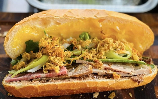 Tiệm Bánh Mì Nhà Tiger - Lê Hồng Phong