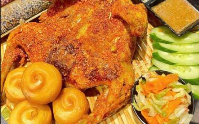 Gà Nướng Mắm Nhĩ Phát Huy
