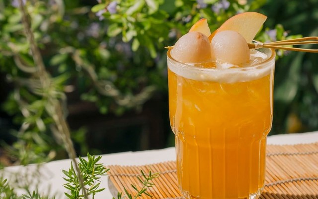 Tiệm Trà Vườn Nắng - Hồ Bá Kiện