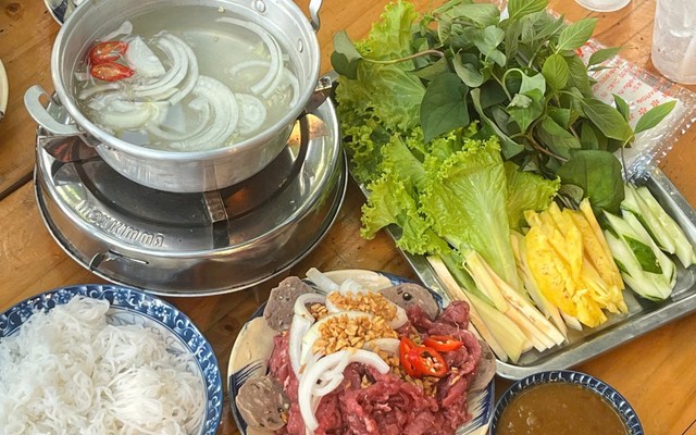 Bò Nhúng Giấm Ngày Xưa - Nguyễn Hiền