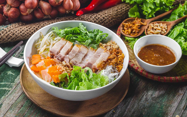 Đặc Sản Mắm Huyền - Chợ Đống Đa