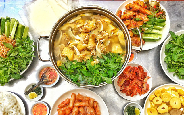 Lẩu Gà Lá É 205 - Phạm Văn Chiêu