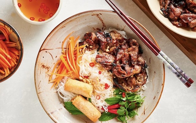 Bún Thịt Nướng Cô Ba - Tân Phước Khánh