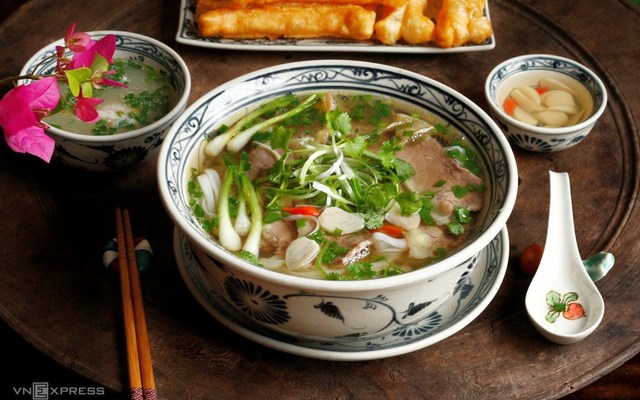PHỞ VƯỢNG