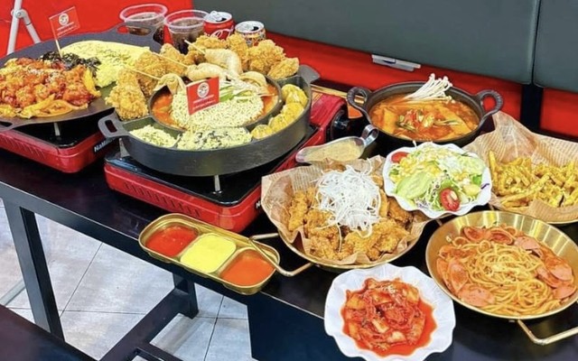 THODORI CHICKEN - Gà Rán, Cơm Gà & Mỳ Cay Hàn Quốc