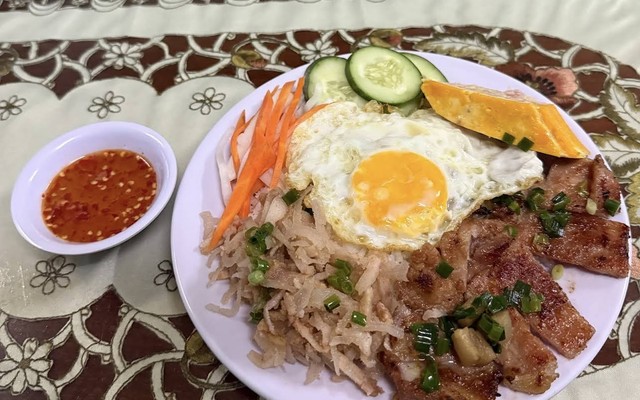 Cơm Tấm Cô Sương