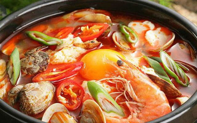 Tôm Sốt Thái, Sứa Sốt Thái & Lẩu Thái - Quán A LeLe