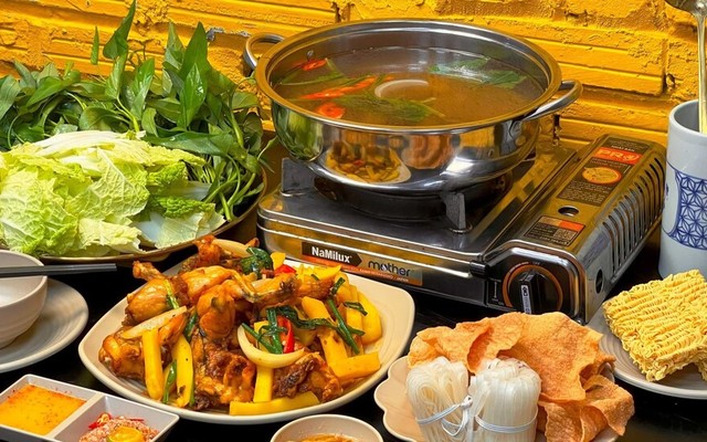 Phố Ếch - Mỳ Ếch & Lẩu Ếch Tập Tạ - Thành Phố Giao Lưu