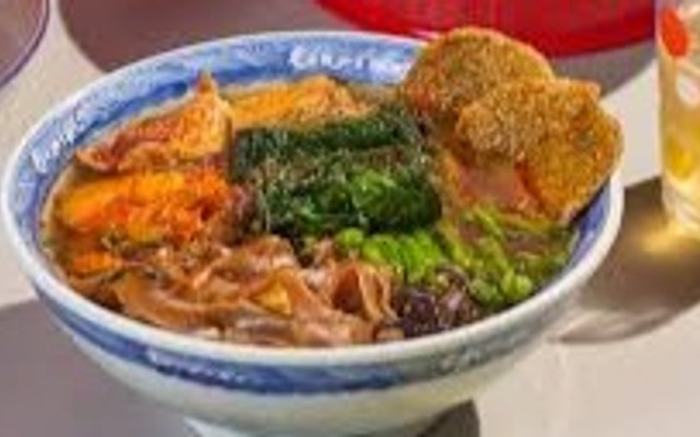 Cô Thu Ngô Quyền - Bánh Đa Nồi Đất - Hoàng Minh Thảo