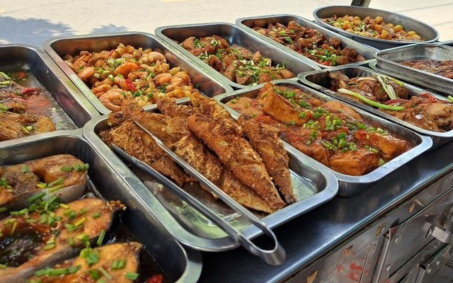 Quán Cơm Như Ý - Canh Chua Cá Kho