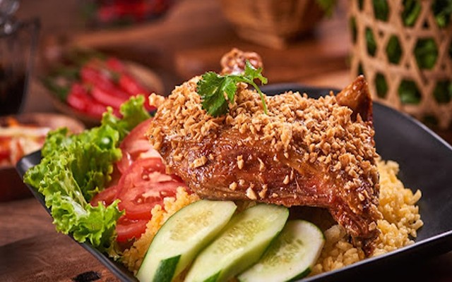 Cơm Gà Xối Mỡ Toàn Mập