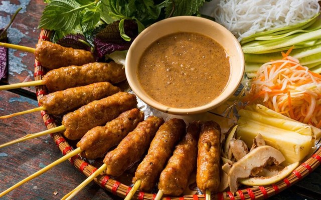 Xíu Nem Nướng - Nem Lụi & Viên Chiên - Triều Khúc