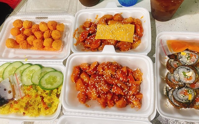 Ăn Vặt Nhà Bon - 40C Săm Brăm