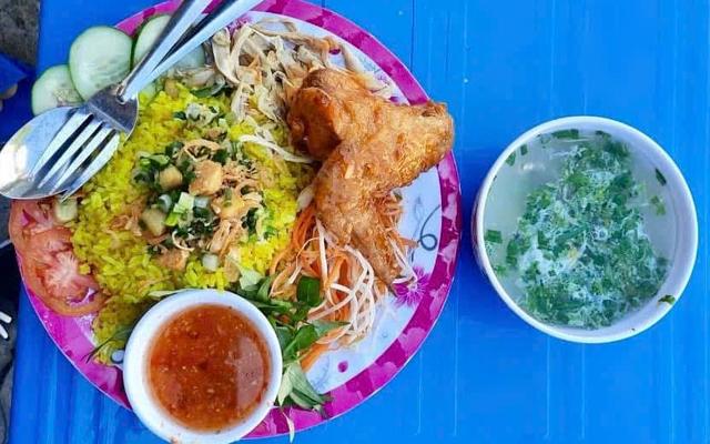 CƠM GÀ GIA VỊ - 50 NGÔ ĐẾN