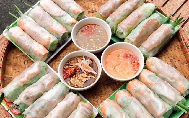 Gỏi Cuốn Chủ Tịch