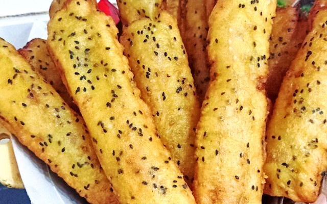 Bánh Chuối Chiên Ngân Trà - Lê Văn Phấn