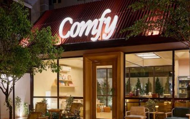 Comfy Coffee & Bakes