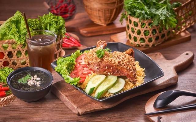 Cơm Gà Xối Mỡ - Trường Phát - Thạch Lam
