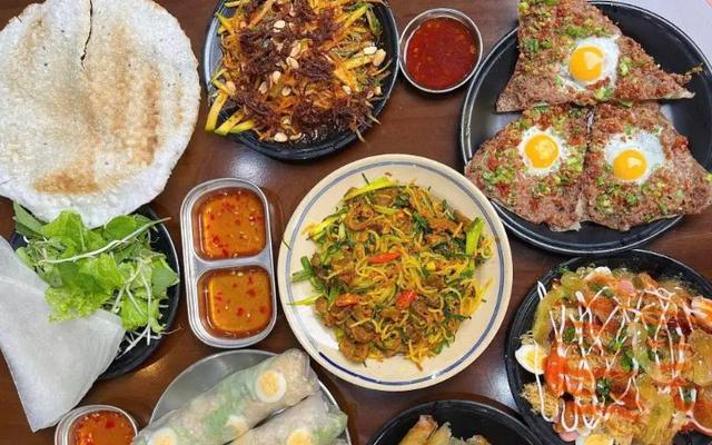 Tiệm Ăn Lủ Khủ - 205 Phan Bội Châu