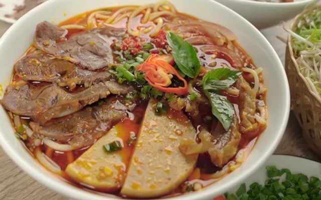 Bún Bò Chú Điểm