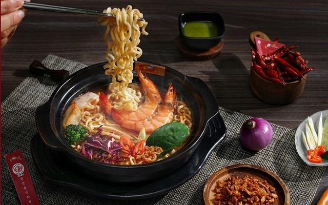 Mì Cay Korea - 160 Định Công Hạ