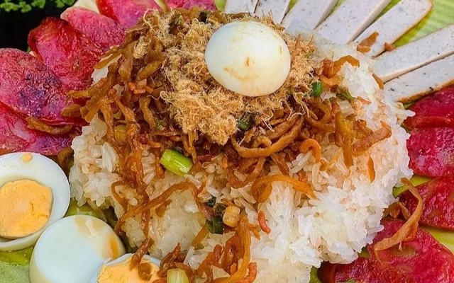 Xôi Dì Hoa - Hoàng Sa