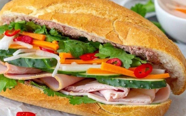 Nguyệt Vũ - Bánh Mì Hà Nội, Xôi Mặn & Bánh Bao - Nguyễn Oanh