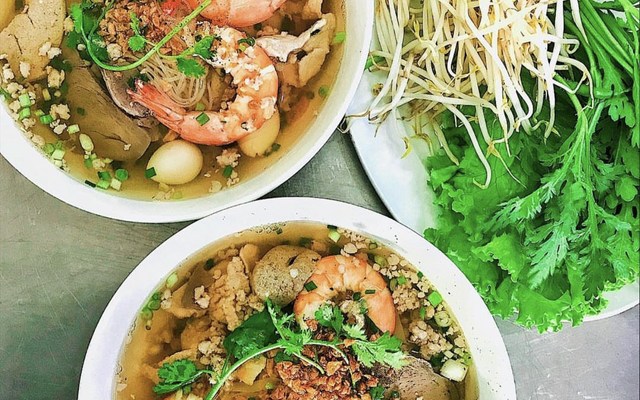 Bảo Nhi - Cafe Và Hủ Tiếu - Quách Điêu