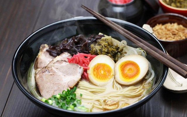 Mì Ramen MUTA - Mì Gà Tần Hà Nội - Bùi Xuân Phái