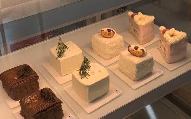cube cake - Tiệm Bánh Nhật - 19 Xuân Thuỷ