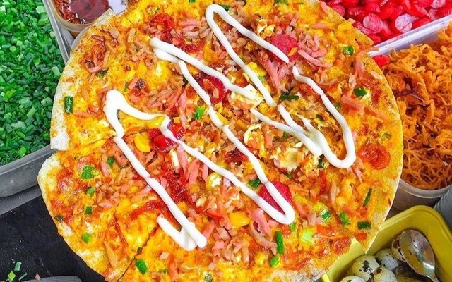 Ăn Vặt Nhà Uyên - Bánh Tráng, Bánh Mì Thịt Nướng & Bún Trộn