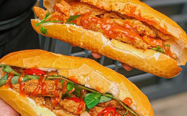 Bánh Mỳ Thịt Xiên Nướng Hà Nội - Thịt Xiên Nướng - Nguyễn Đỗ Cung