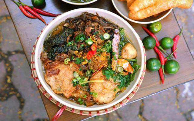 Bánh Đa Cua Cô Xuân