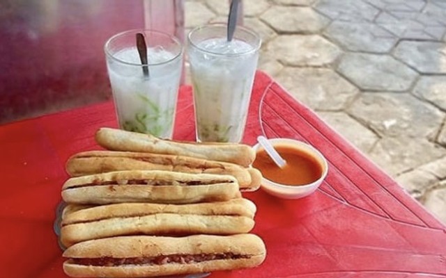 Bánh Mì Cay Ông Cường - 4/26 Đinh Tiên Hoàng