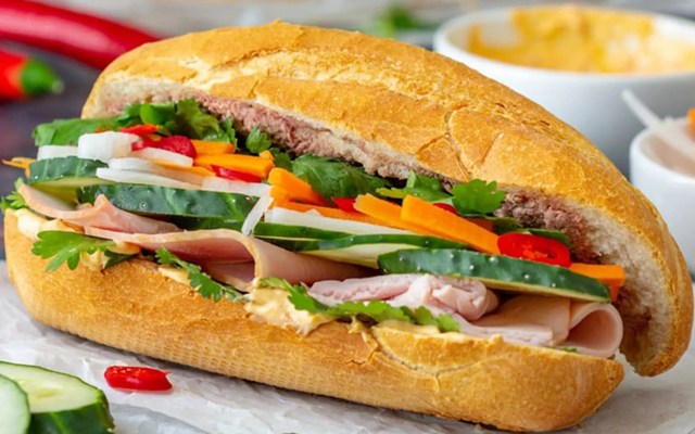 Anh Quân Bakery - 96 Văn Tiến Dũng