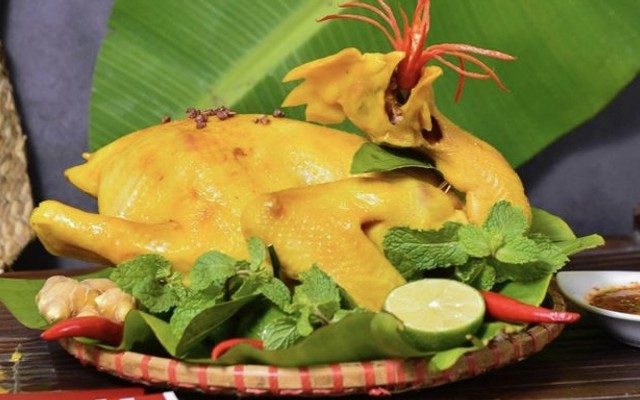 RUBY FOOD - Gà Ủ Muối & Gà Ủ Xì Dầu