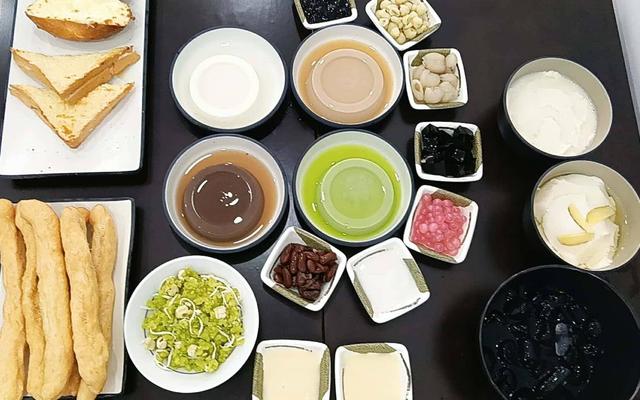 Soy Milks - Tàu Hủ Đậu Nành - Dương Quảng Hàm