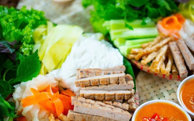 Nem Nướng Nha Trang Quế Hoa - Nem Nướng Nha Trang - Trần Quý Kiên