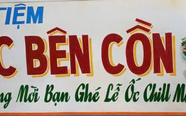 Tiệm Ốc Bên Cồn