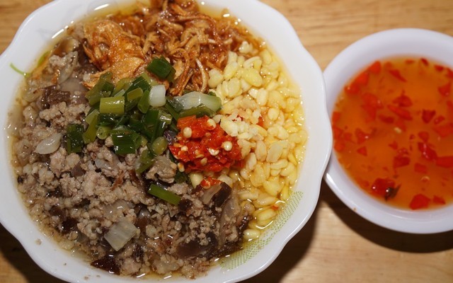 Hương Quê 2 - Bánh Đúc Nóng & Cháo Sườn - Nguyễn Đình Chiểu
