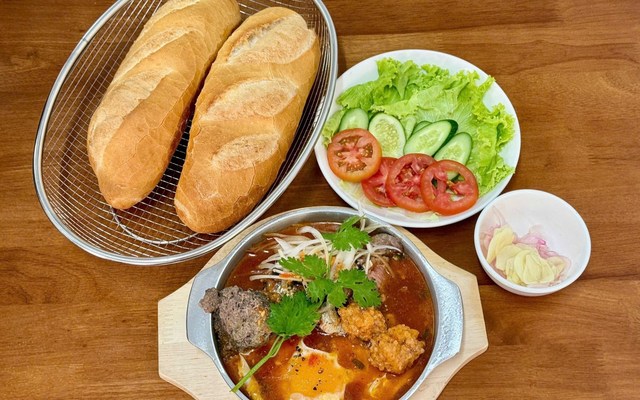 Quán Cơm Long Mập